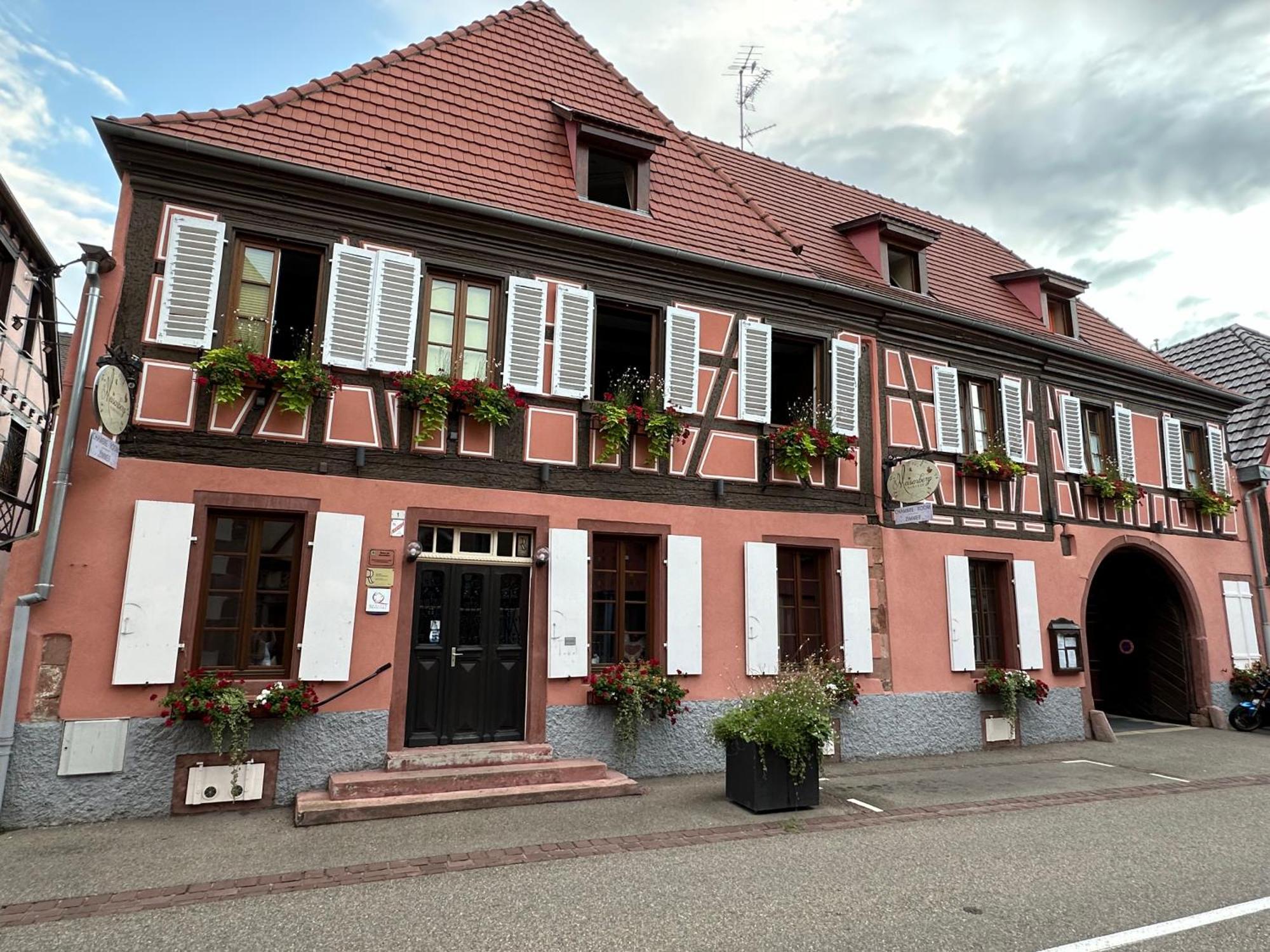 奥柏格梅赛布格酒店 Châtenois 外观 照片
